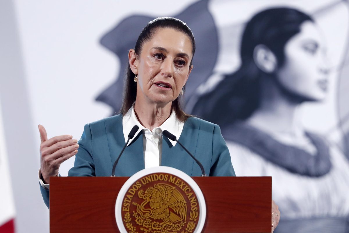 Sheinbaum dedica el primer día del regreso de Trump a defender a los mexicanos en EE.UU.