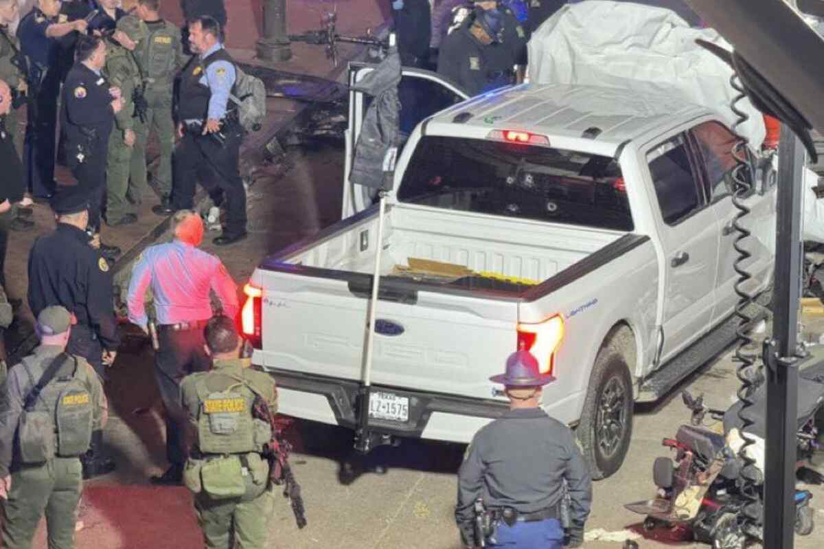 FBI busca a posibles cómplices del atacante de Nueva Orleans que mató a 10 personas