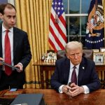 Trump aprueba redadas en escuelas, iglesias y hospitales: fin a la protección de sitios sensibles para migrantes