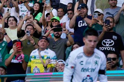 James Rodríguez, contundente: 'El ruido lo hicieron ellos'. Desmintió que estuviera cerca del Junior