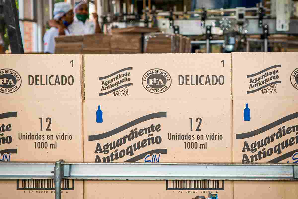FLA podrá vender Aguardiente Antioqueño en siete nuevos departamentos tras decisión judicial