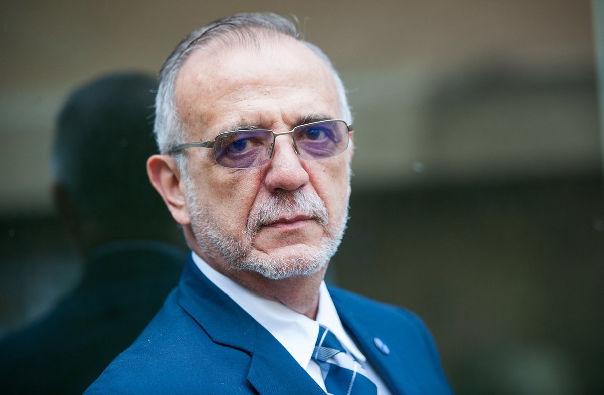 Iván Velásquez renuncia como ministro de Defensa