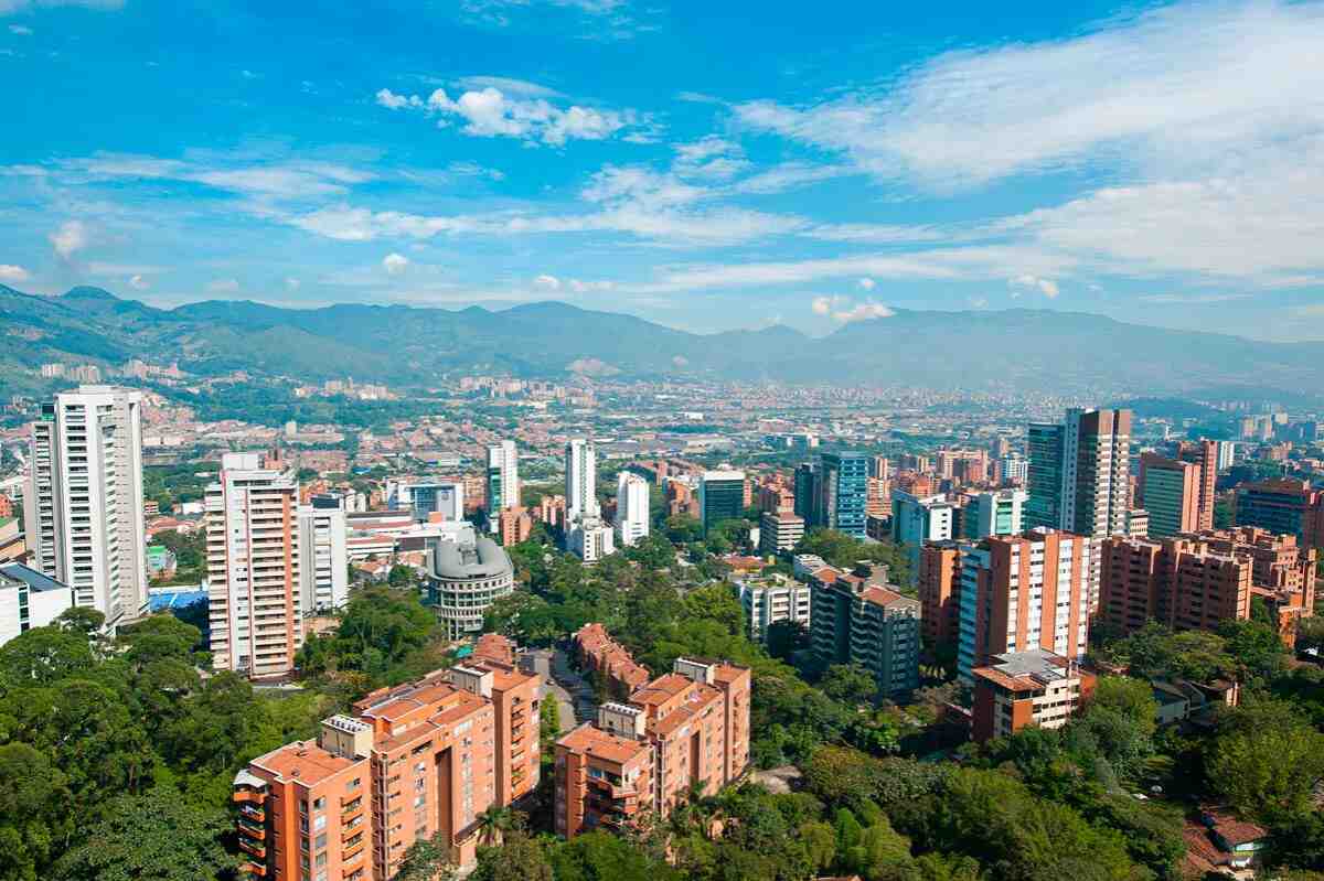 Descuento del 5 % en el predial de Medellín 2025: requisitos y cómo pagarlo