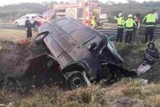Accidente en la Sierra de Santiago deja 12 muertos y un incendio de 8 hectáreas