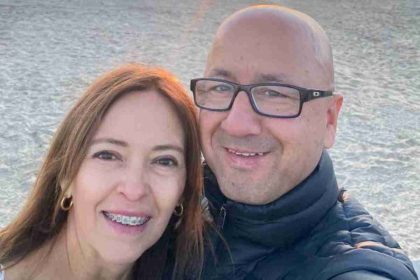 Tras 40 años en EE. UU., una pareja colombiana es deportada y separada de su familia