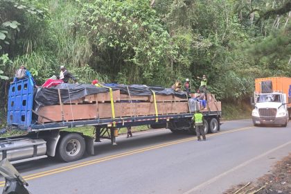 Transportaban bobinas de acero: polizones murieron en trágico accidente en La Pintada-Medellín