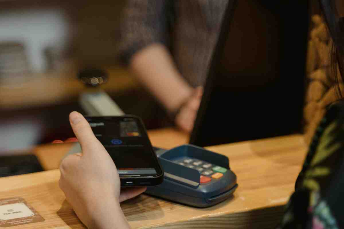 Factura electrónica sin complicaciones: DIAN elimina solicitud de datos adicionales