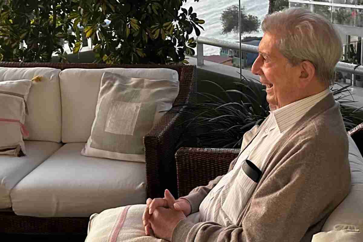 Murió Mario Vargas Llosa, Nobel de Literatura y figura clave del “Boom” latinoamericano