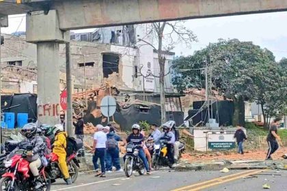 atentado-mondomo cauca- carro bomba -disidencias de las farc