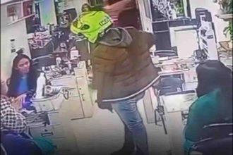 Policía mató a su expareja dentro de peluquería y luego se suicidó en Bogotá