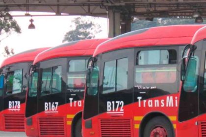 Bogotá se prepara para recibir 101 nuevos buses eléctricos en 2026. Entre ellos, los primeros articulados-duales eléctricos del mundo. TransMilenio